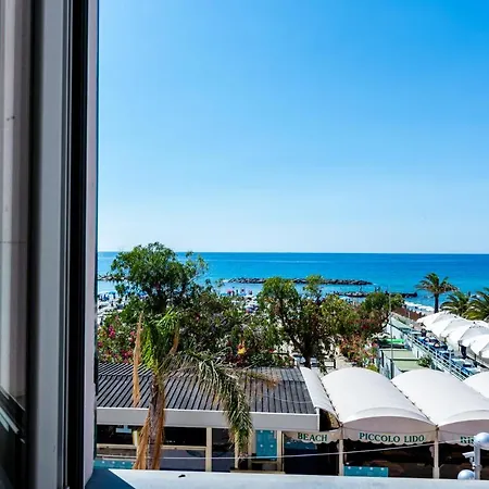 Beach Front - Sulla Spiaggia *
